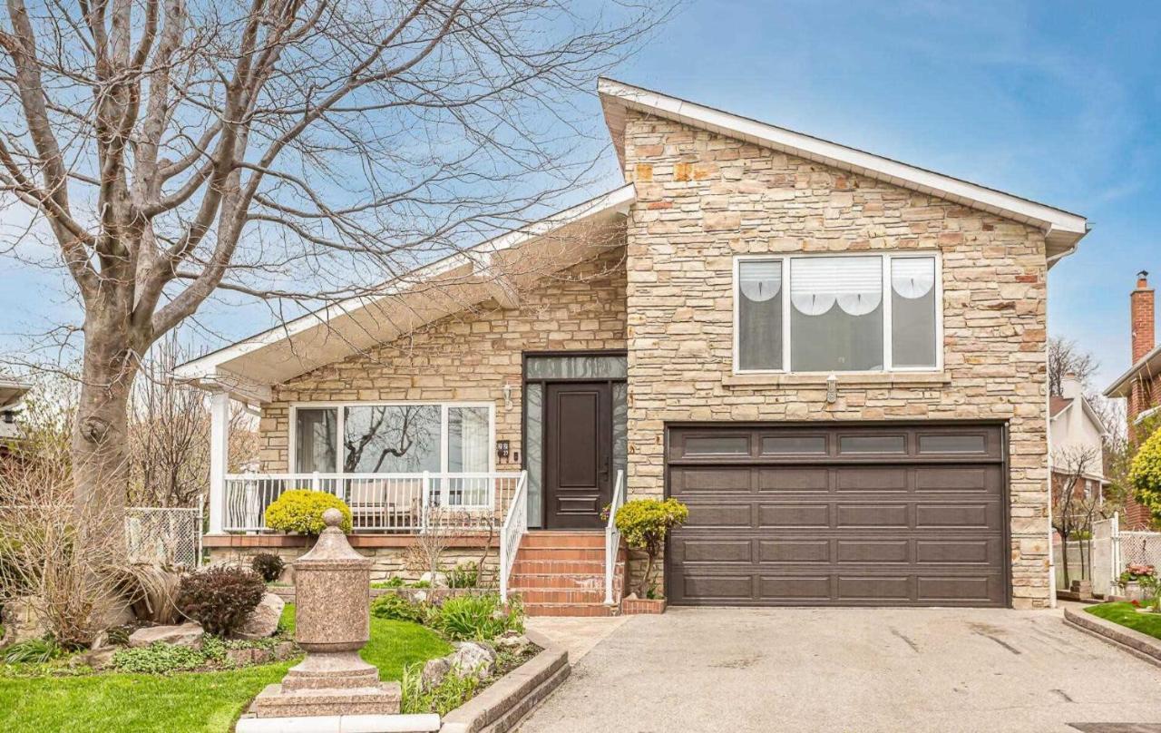 A Home Away Toronto Eksteriør bilde
